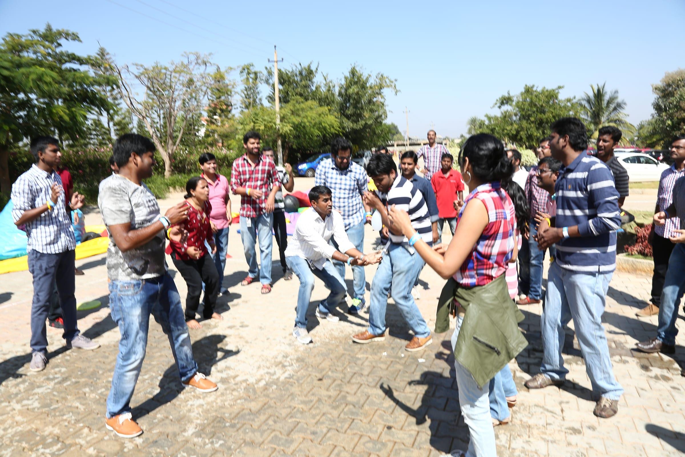 Crowd engagement during a session